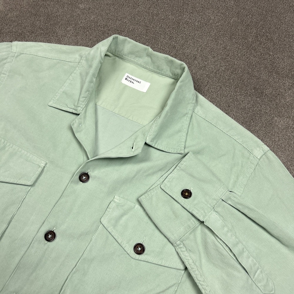 Universal Works Camp Shirt Mens Medium Green Corduroy Long Sleeve Button Up
